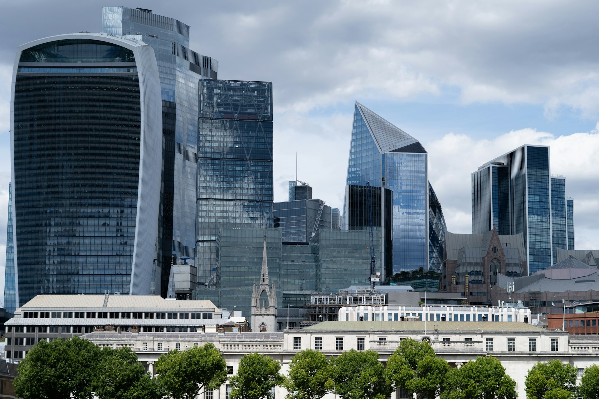 Why Rahber International Is Pakistan’s Most Trusted Attestation Service Since 1995